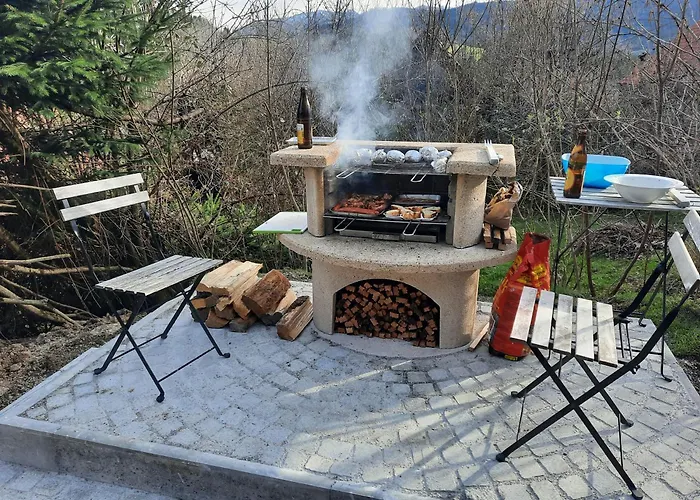 Haus Mit Bergblick